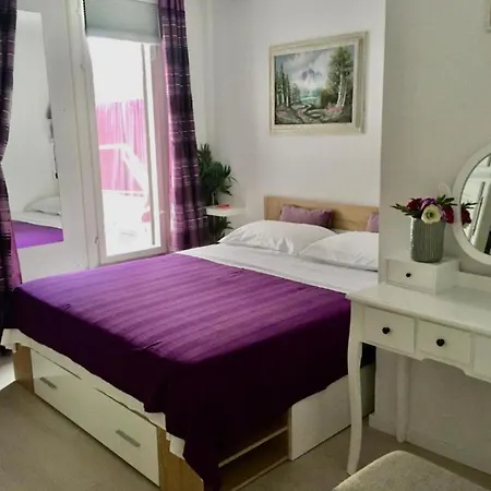 Ferienhaus House - 2m From