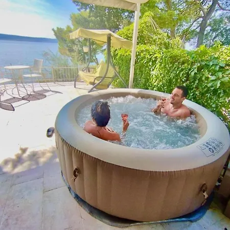 Hébergement de vacances House - 2m From