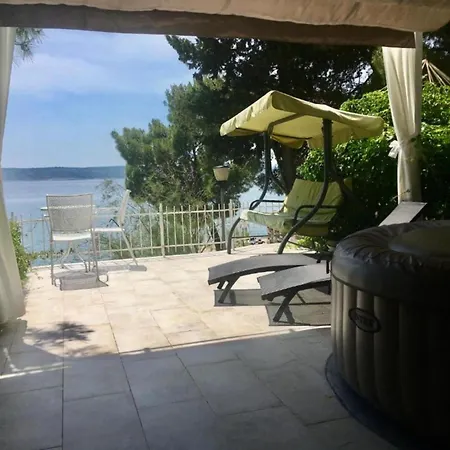 House - 2m From Starigrad Paklenica