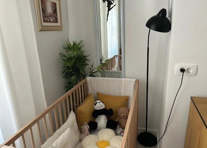 House - 2m From Дом отдыха Стариград-Пакленица