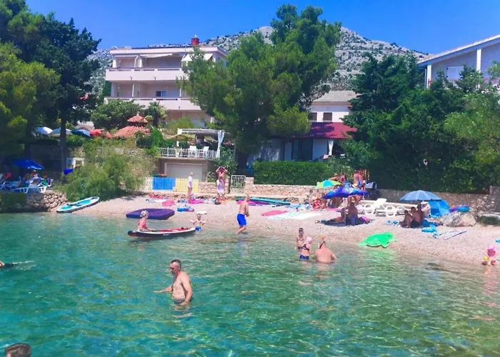 House - 2m From Дом отдыха